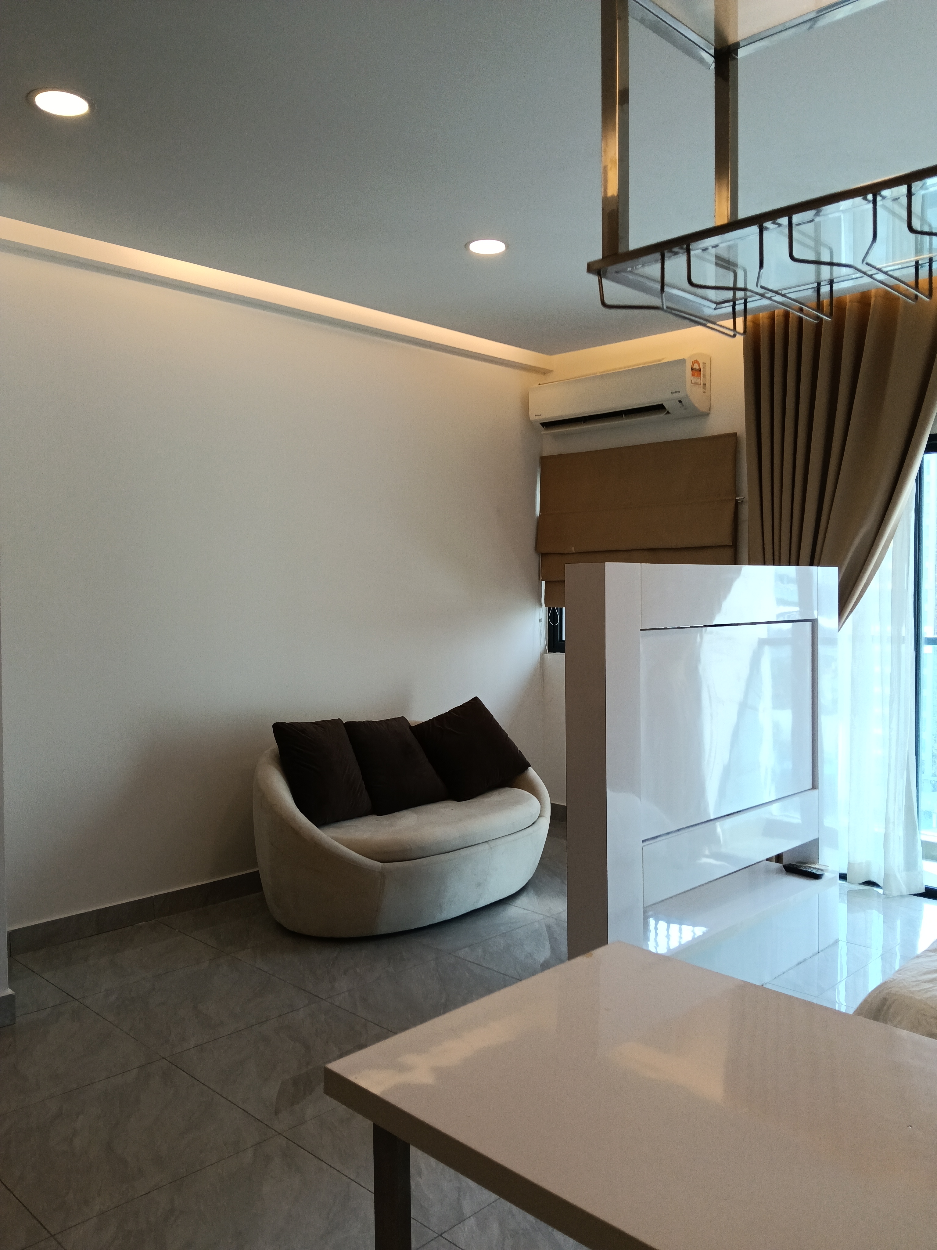 Symphony Tower 9